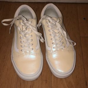 Vans iridescent Pearl White Old Skool Sneakers